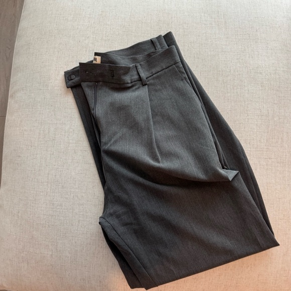 Favorite pants - Picture 2 of 3